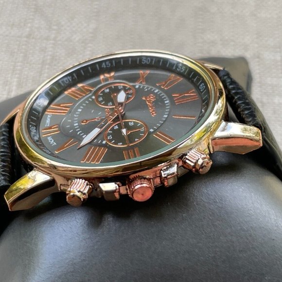 Geneva Unisex Wristwatch Fashion Gold Tone Case Quartz Watch - Picture 8 of 8